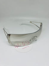 Load image into Gallery viewer, Starr Sunglasses
